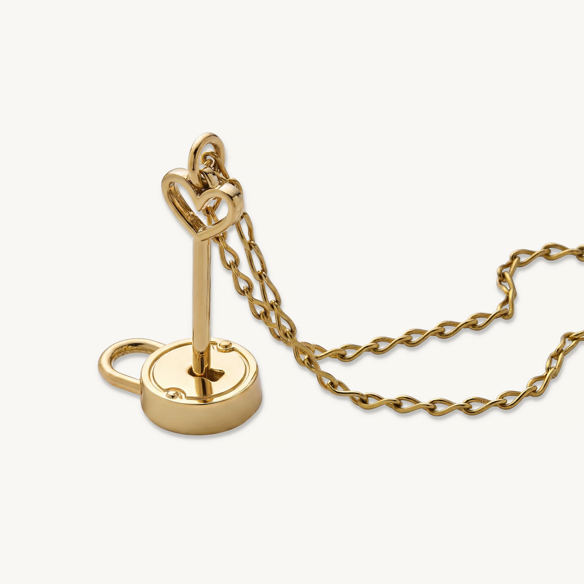 The Heart Keeper Bracelet <br>14k Gold Plated<br>(Every challenge is a lock)