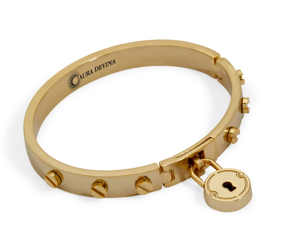 The Heart Keeper Bracelet-Aura Devina